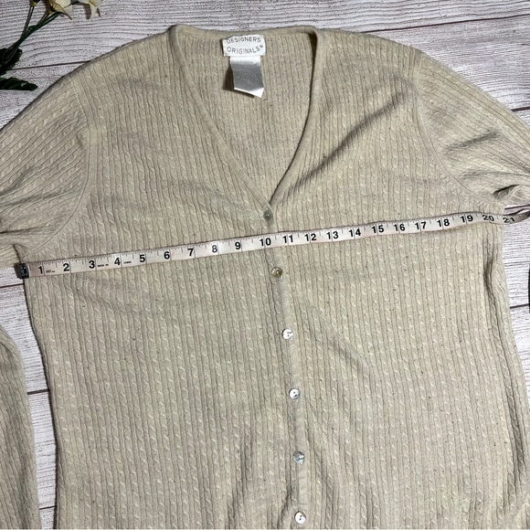 Designers Originals Knit Button Front Cardigan - Picture 10 of 13